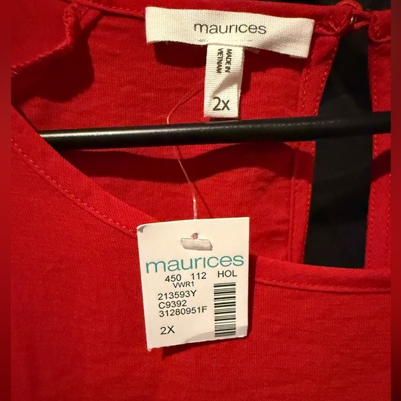 Maurices Red, peek a boo sleeve, Women's Blouse, 2X - Picture 4 of 4